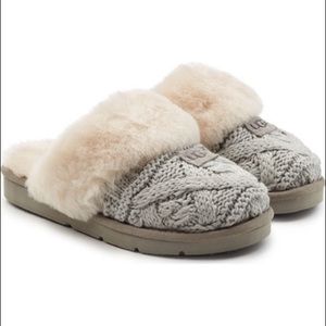 ugg cable knit slippers
